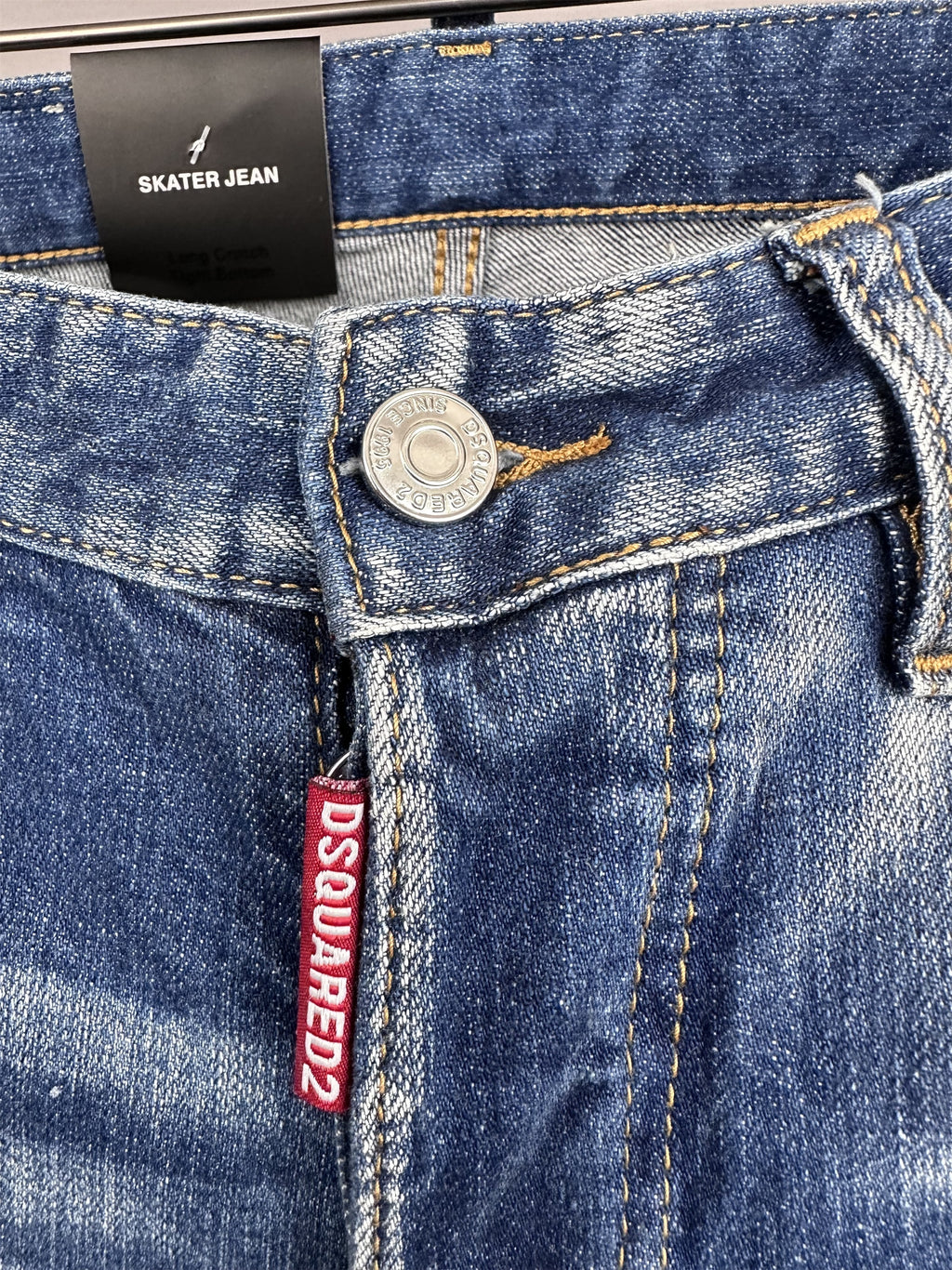 D2 Jeans