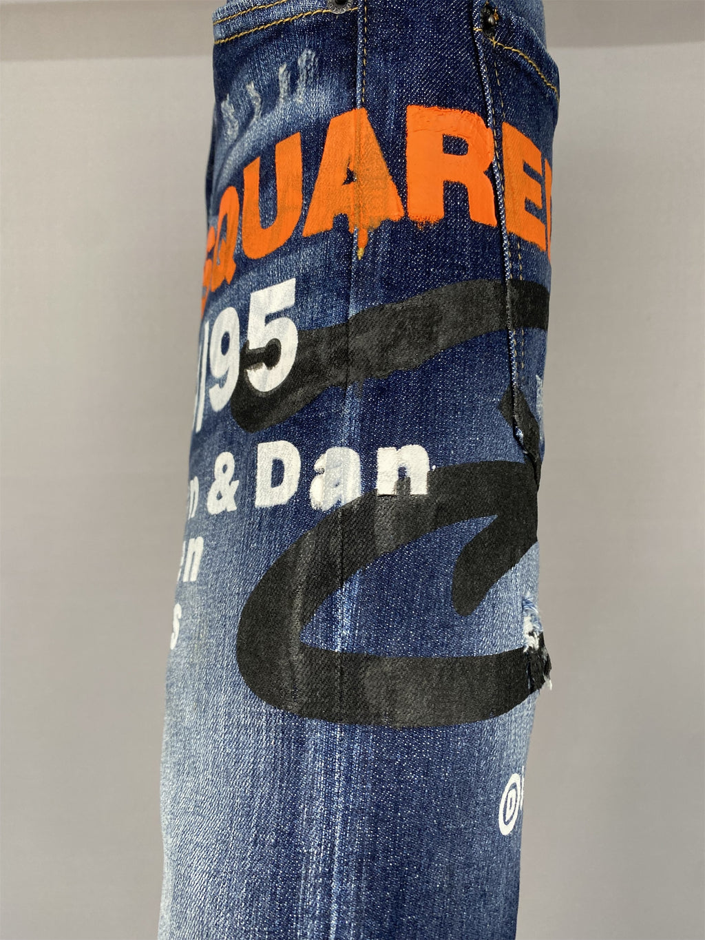 D2 Jeans