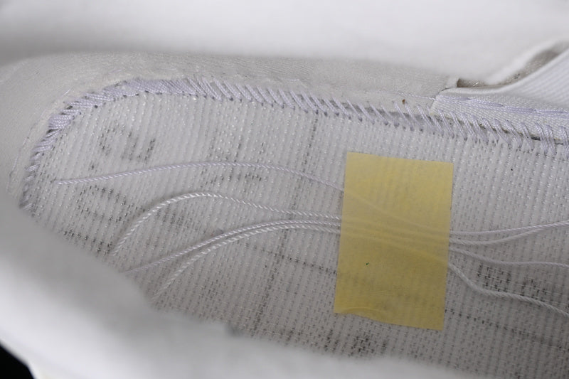 AJ4