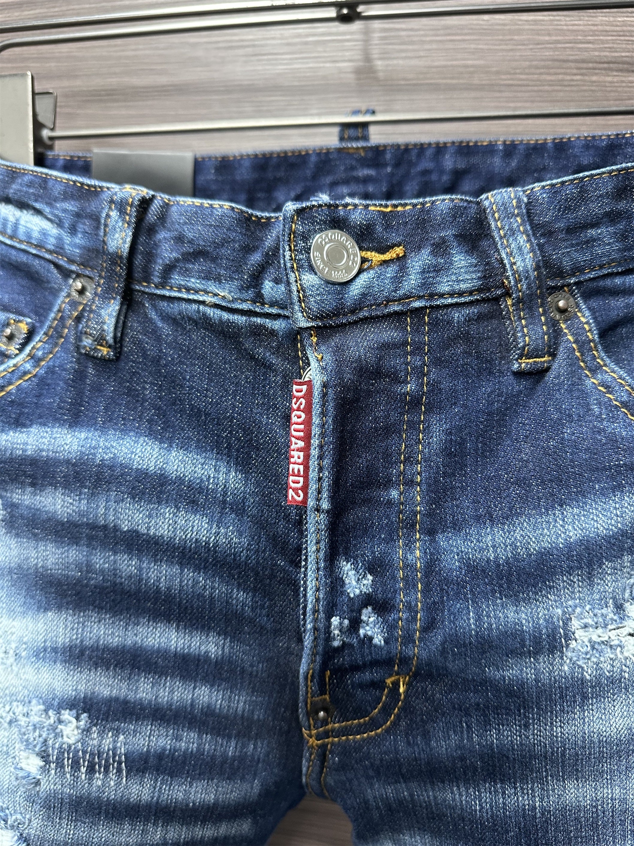 D2 Jeans