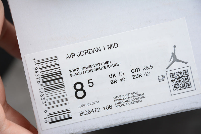 AJ1 Mid