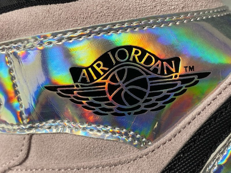 AJ1 Mid