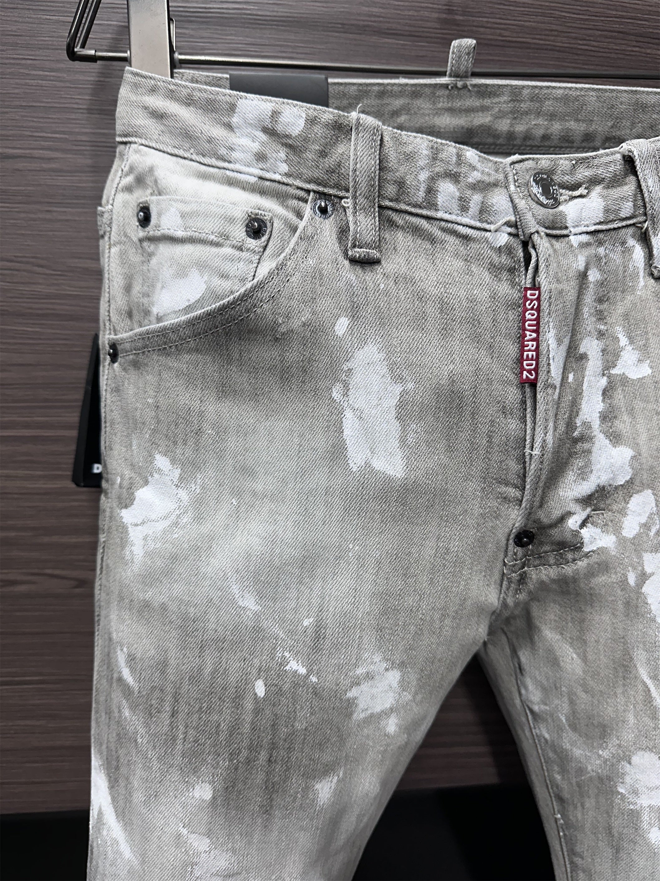 D2 Jeans