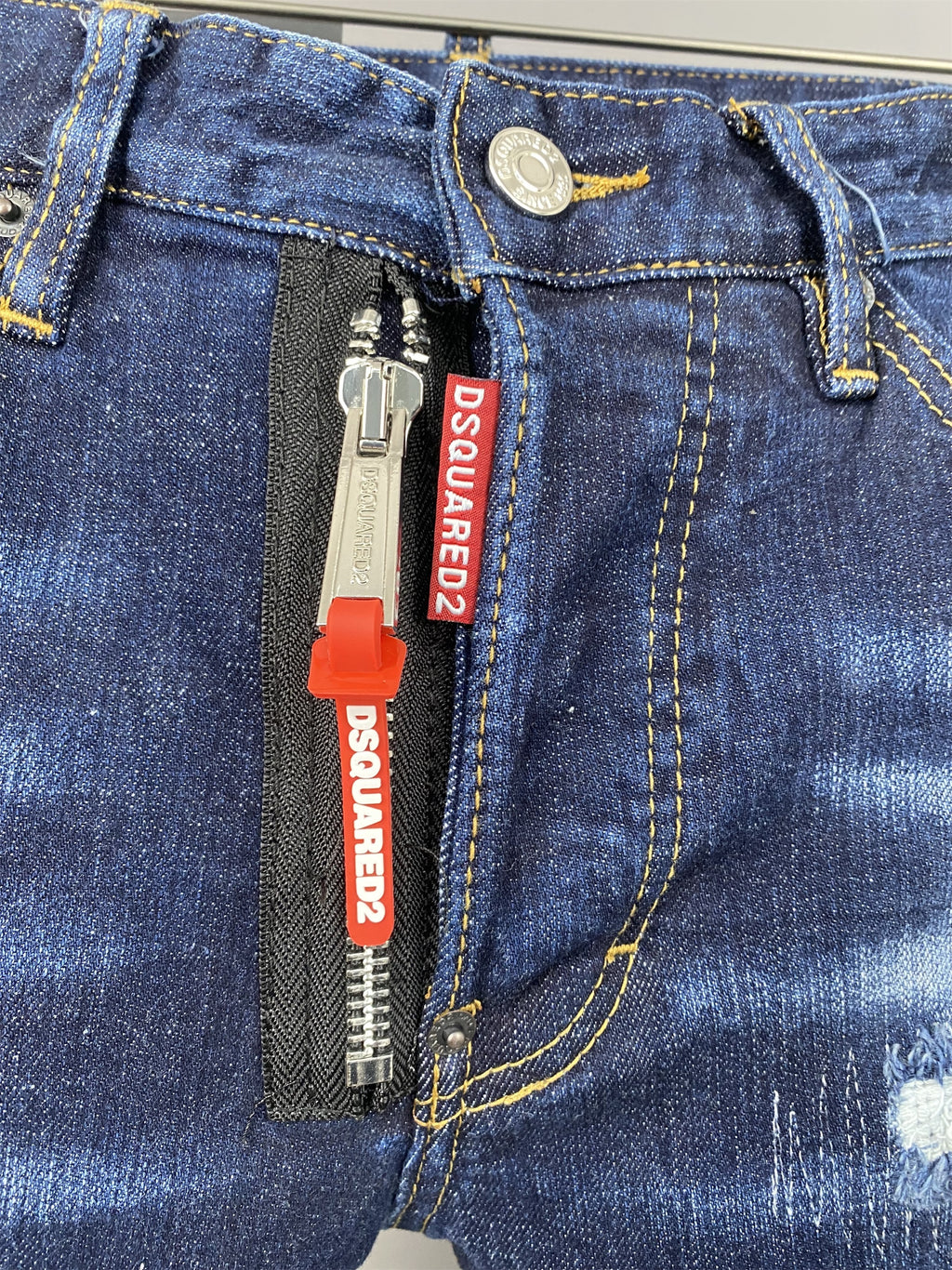 D2 Jeans