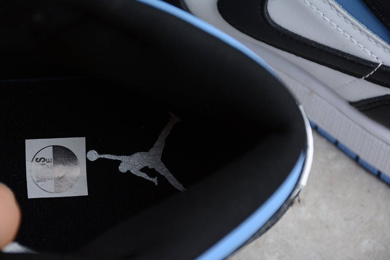 AJ1 Mid