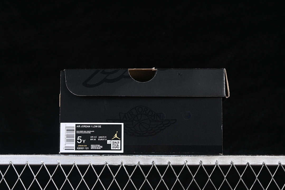 AJ1 Low