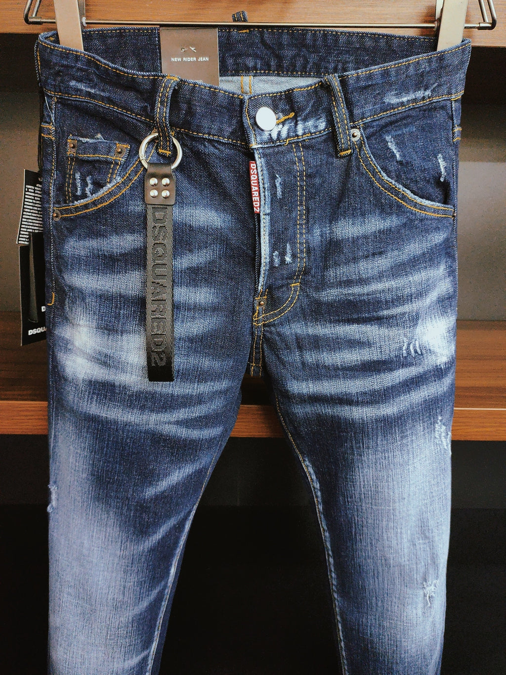 D2 Jeans