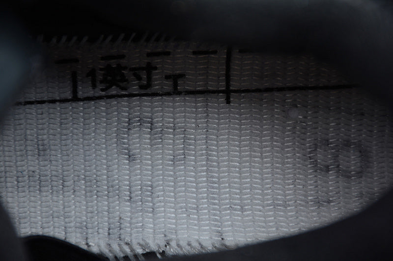 AJ4