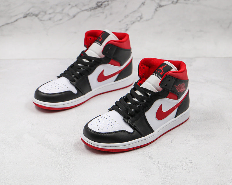 AJ1 Mid