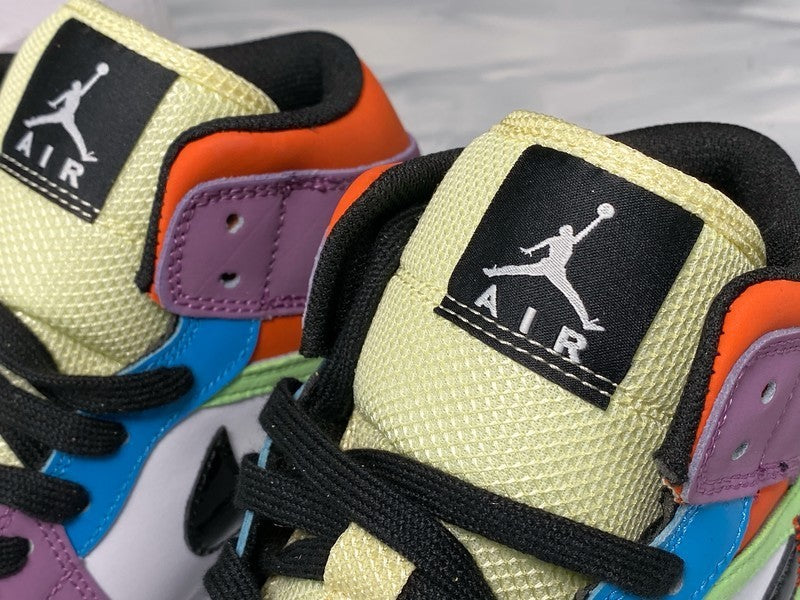 AJ1 Mid