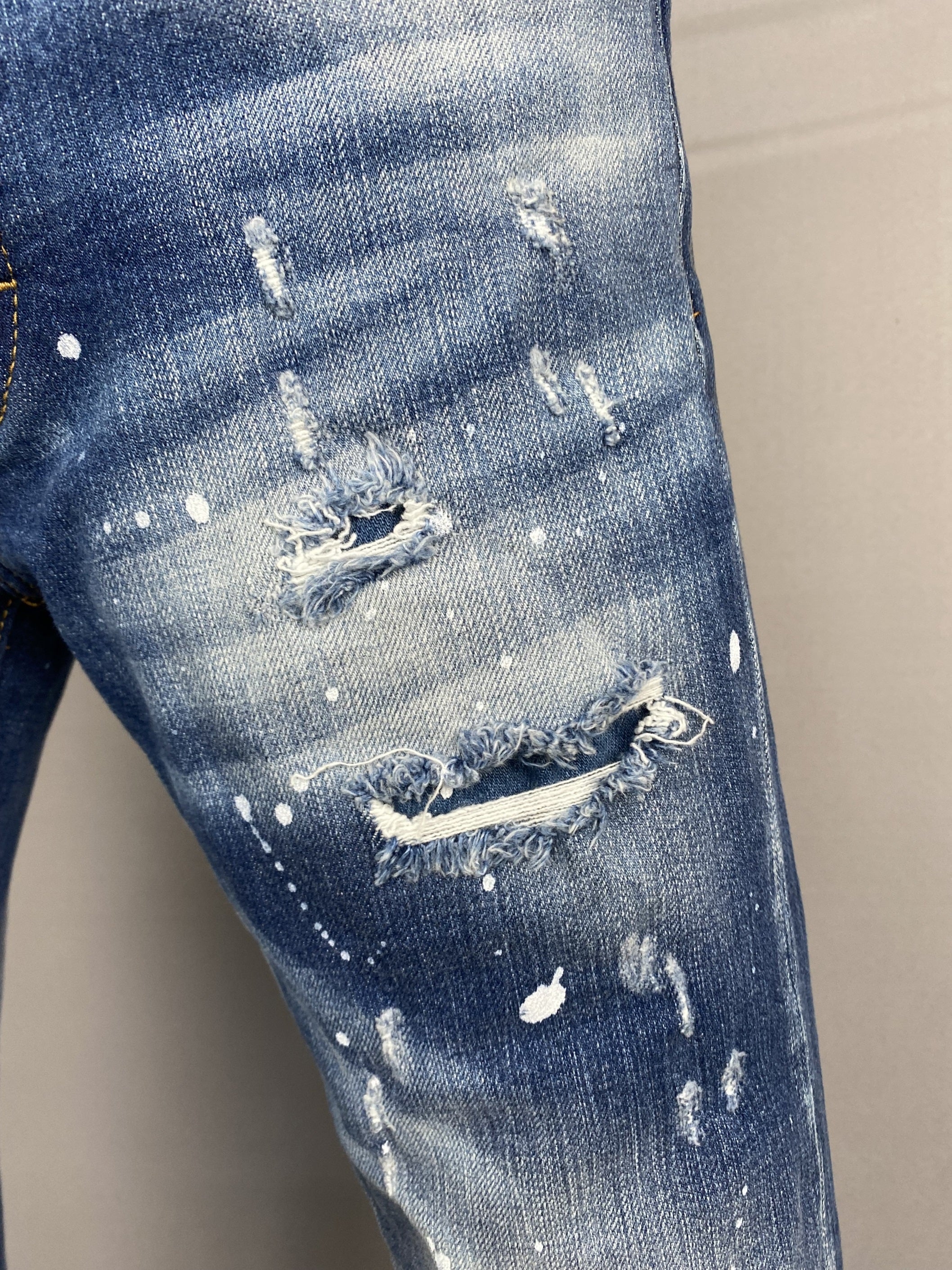 D2 Jeans
