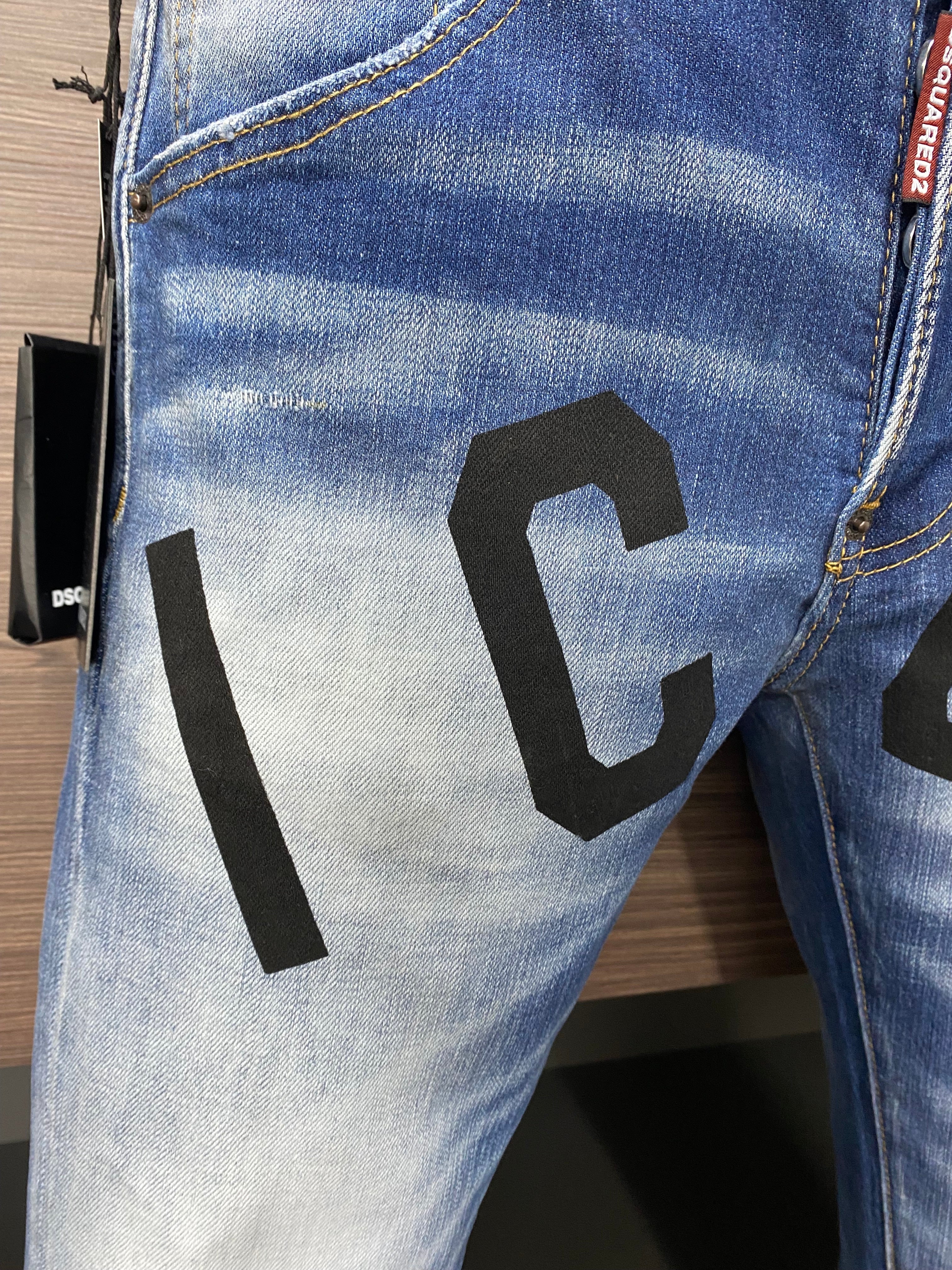 D2 Jeans
