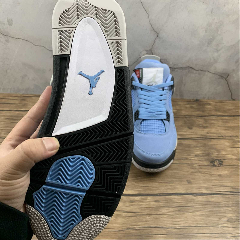 AJ4