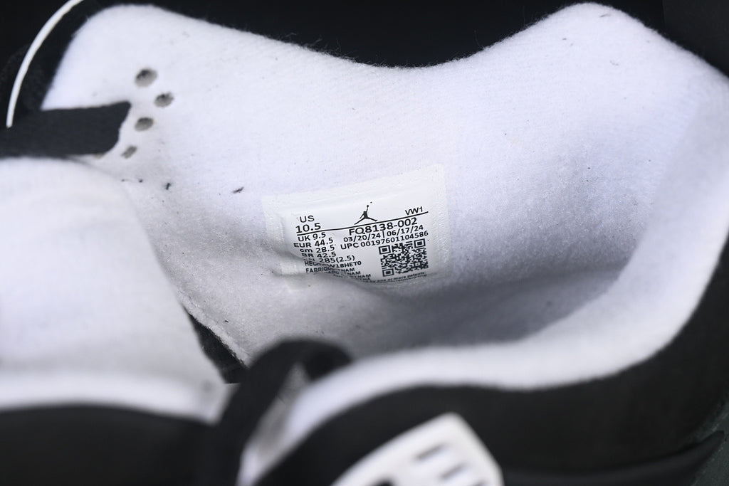 AJ4