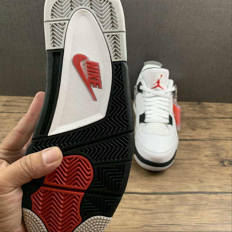 AJ4