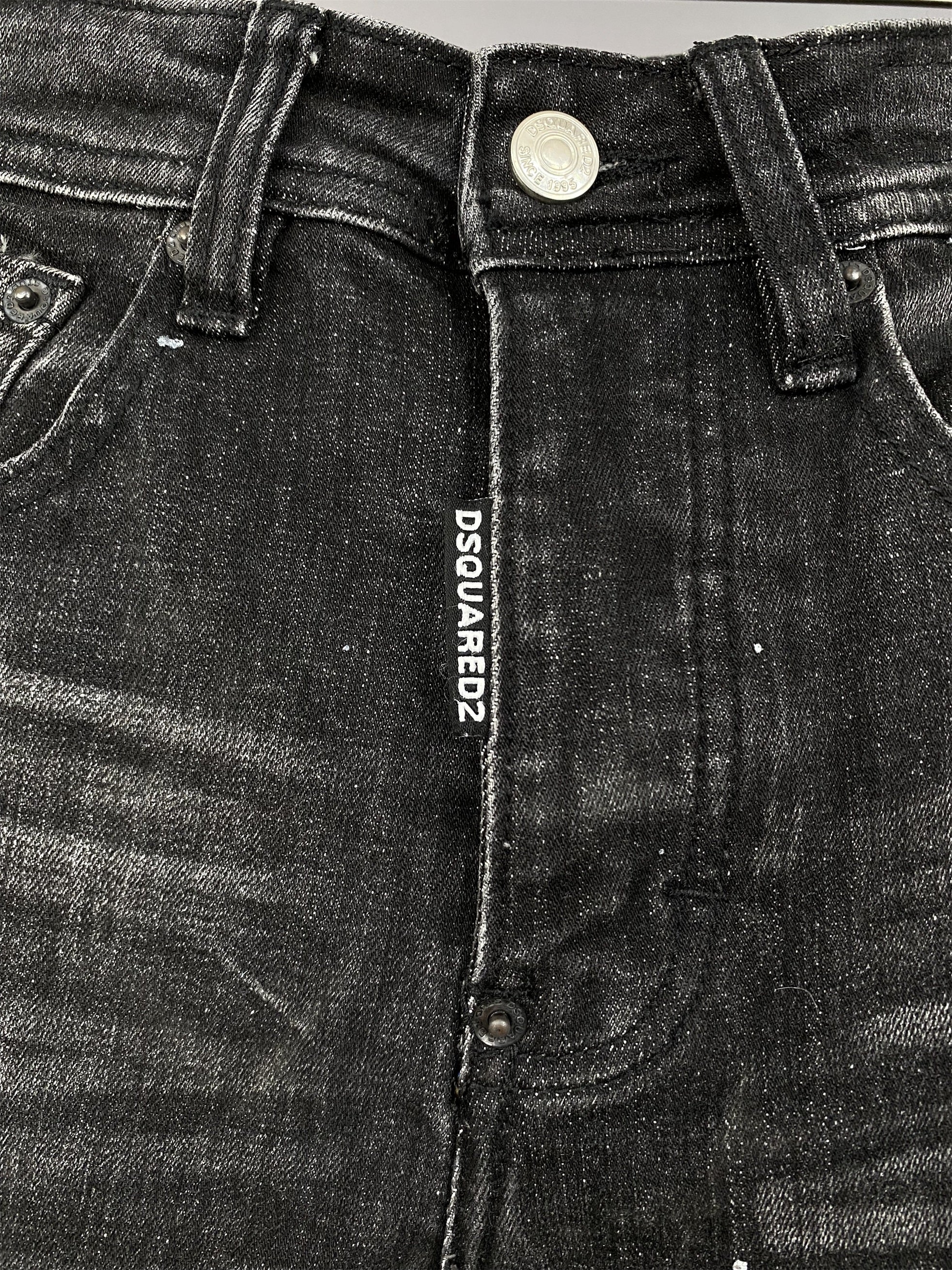 D2 Jeans