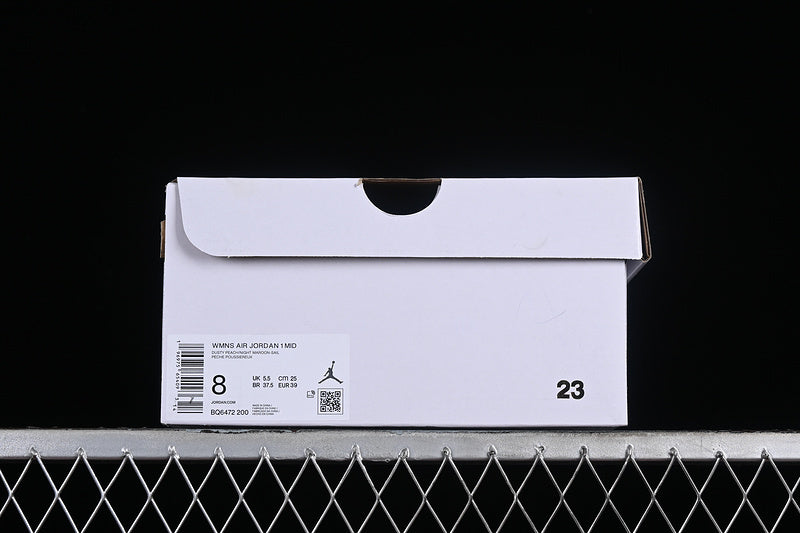 AJ1 Mid