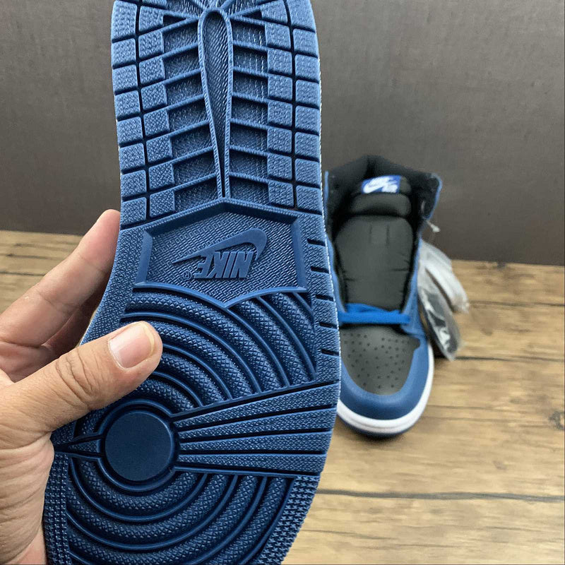 AJ1 High