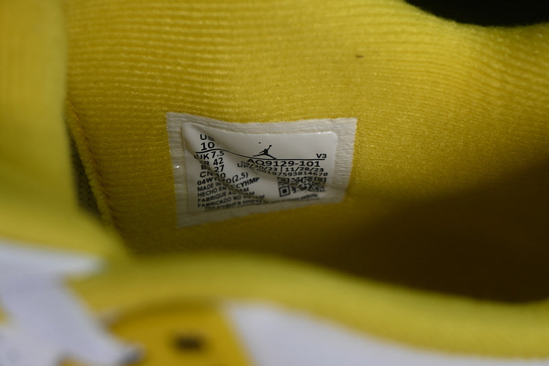 AJ4