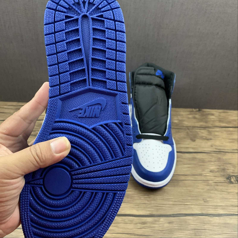 AJ1 High