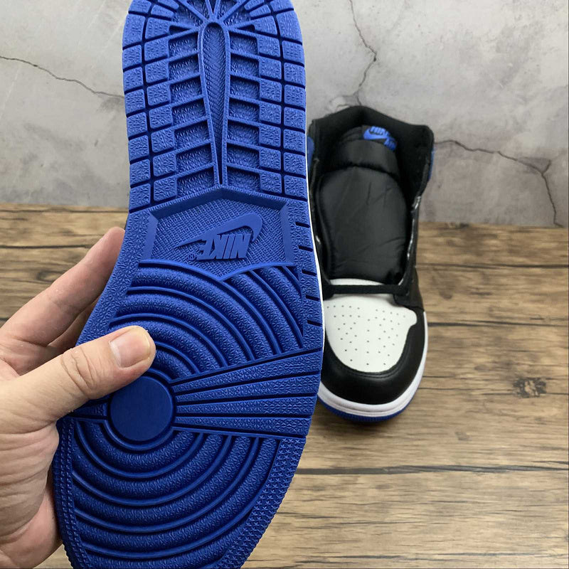 AJ1 High