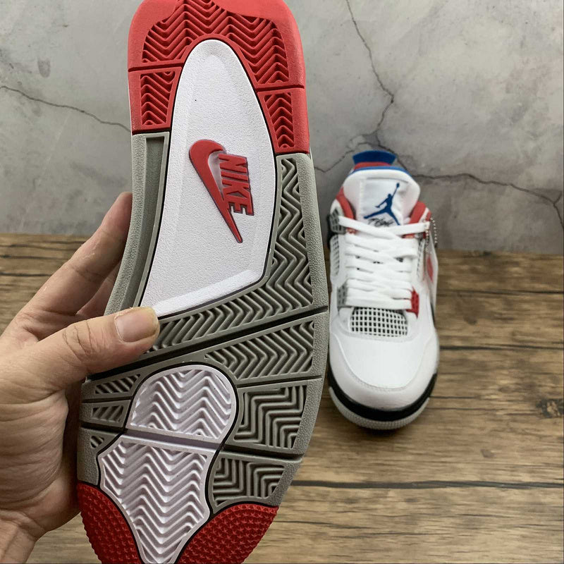 AJ4