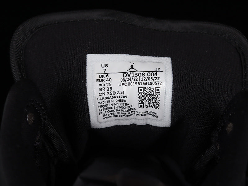 AJ1 Mid