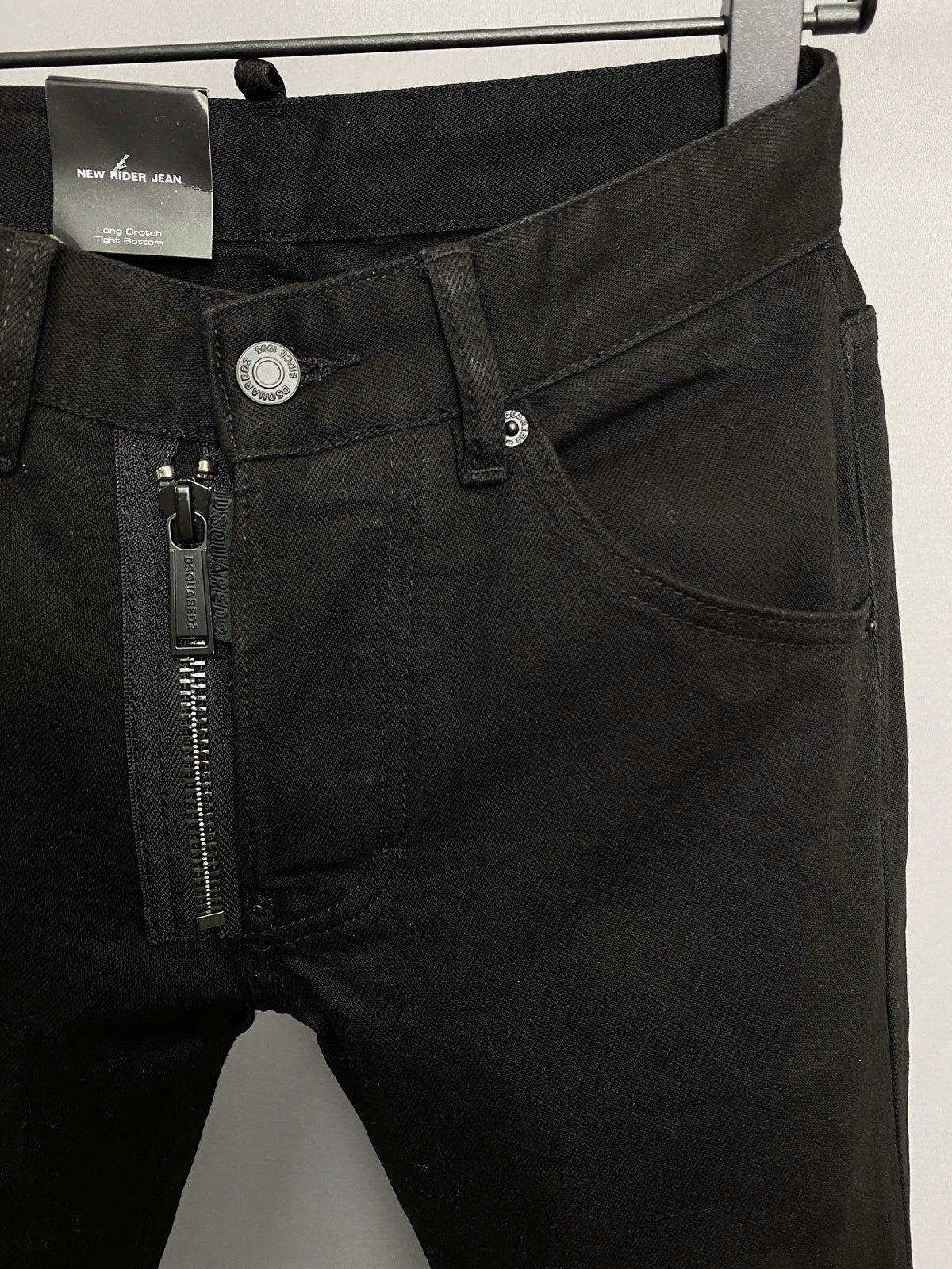 D2 Jeans