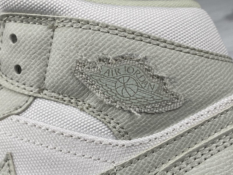 AJ1 Mid