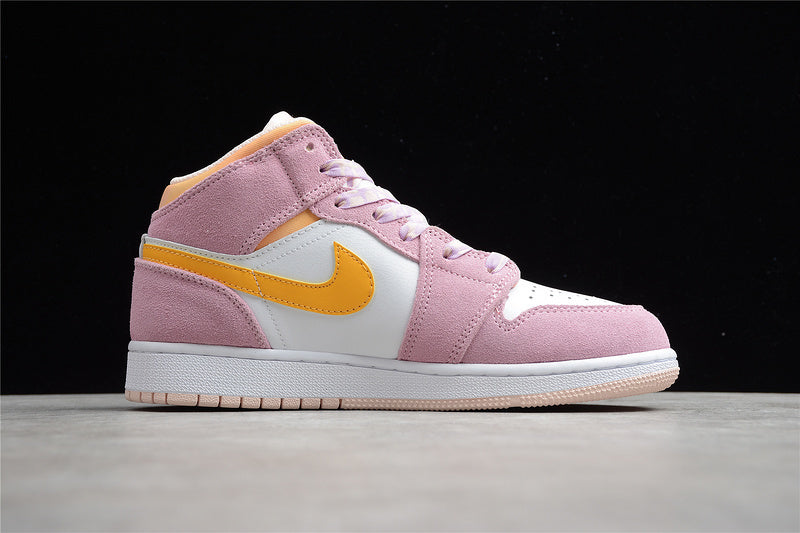 AJ1 Mid
