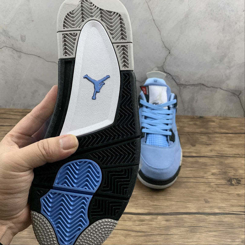 AJ4