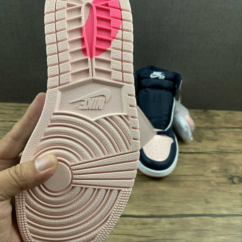 AJ1 High