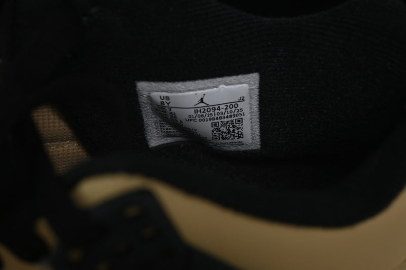 AJ4