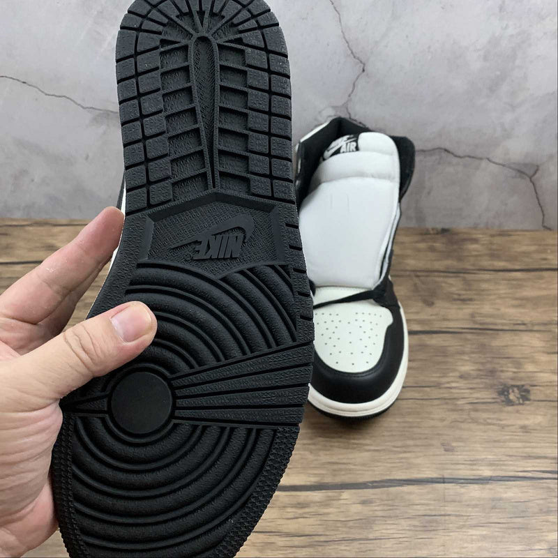AJ1 High