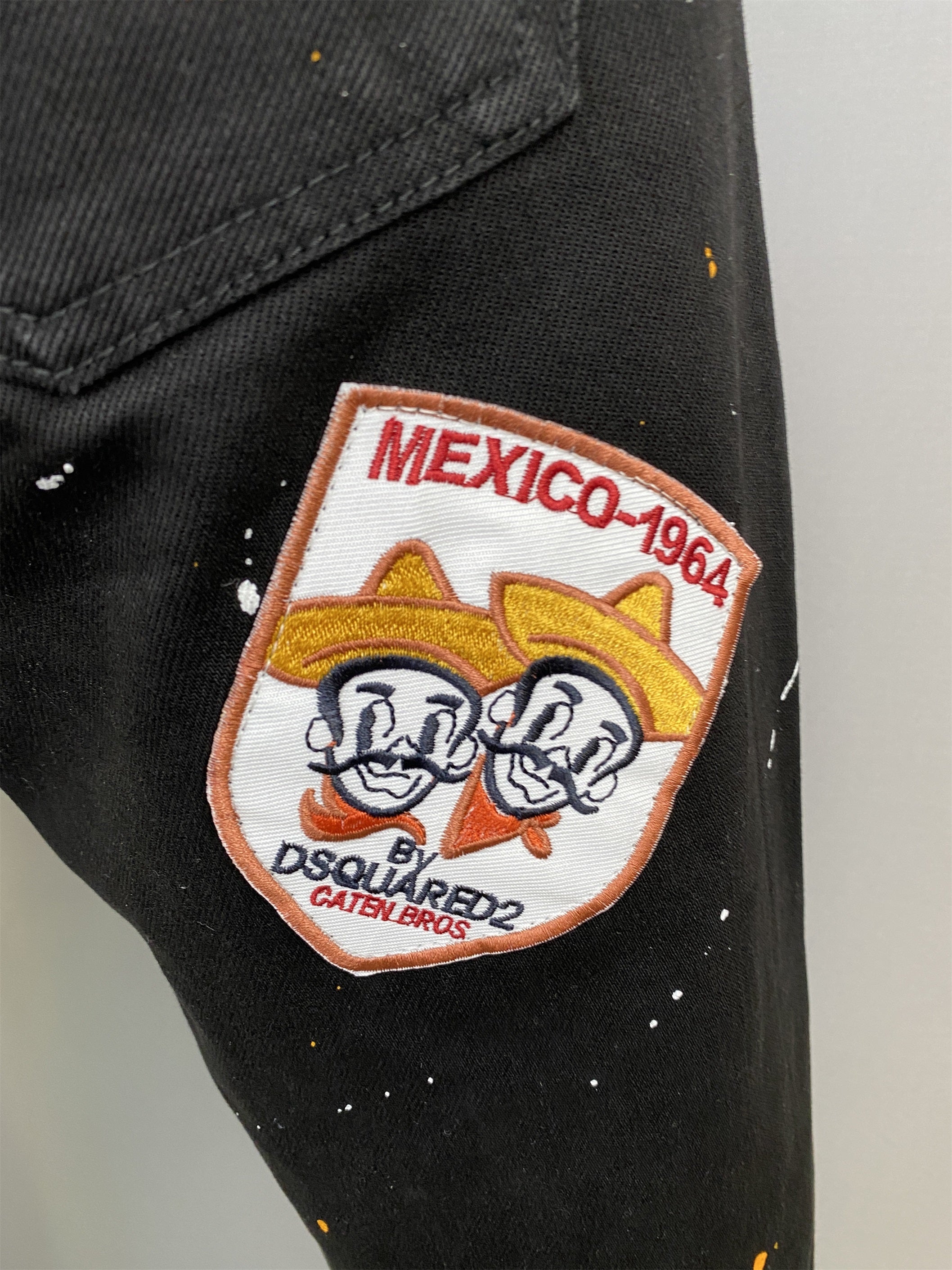 D2 Jeans