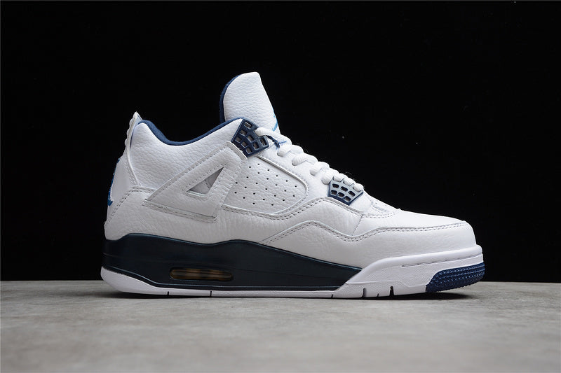 AJ4