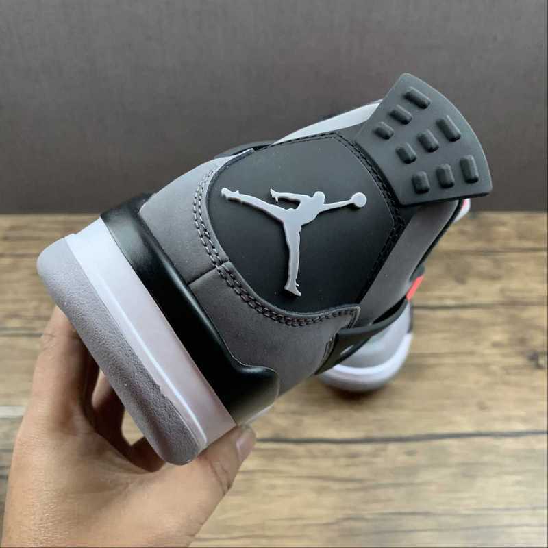 AJ4