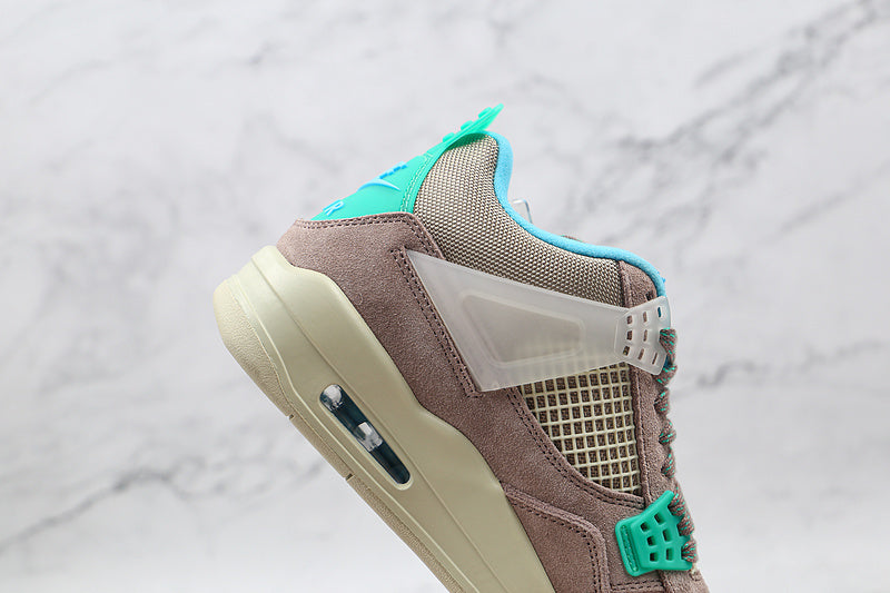 AJ4