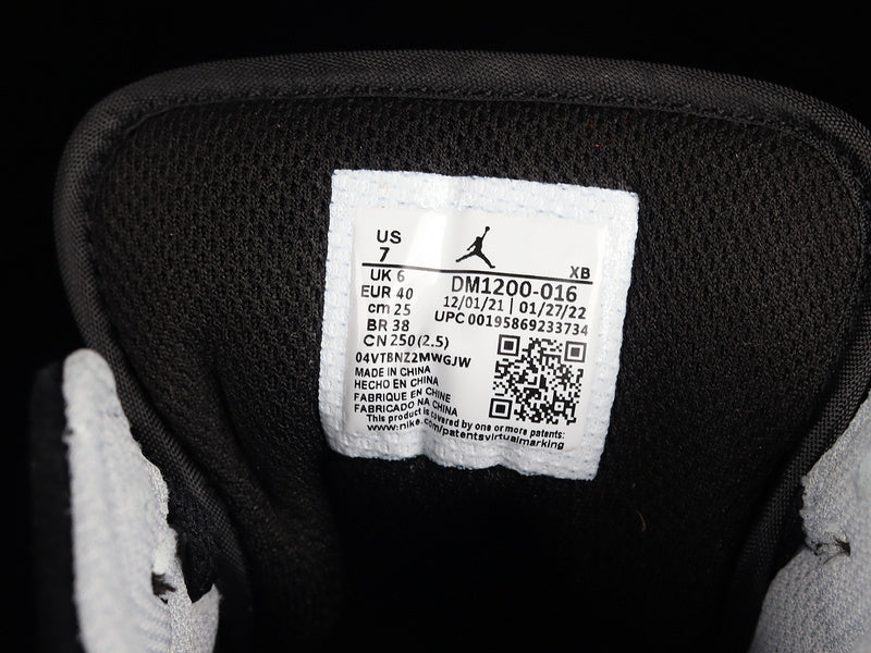 AJ1 Mid