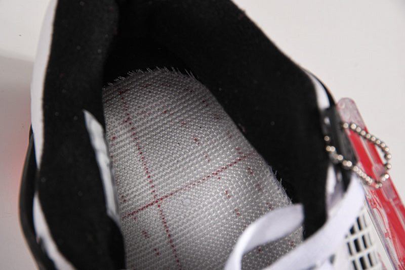 AJ4