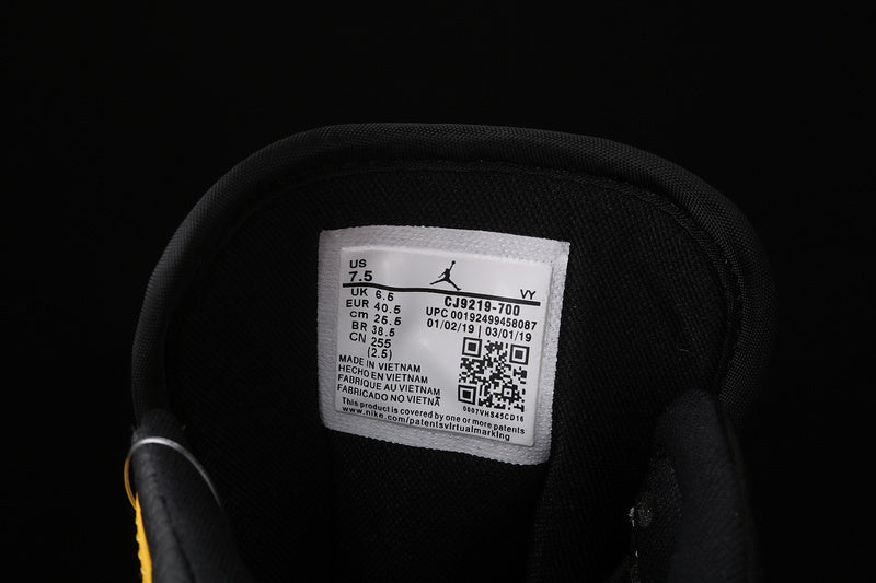 AJ1 Mid