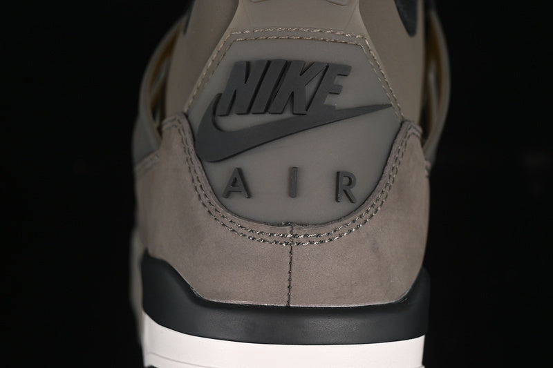 AJ4