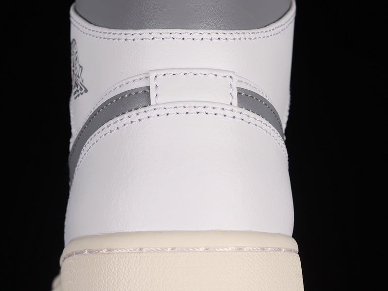 AJ1 Mid