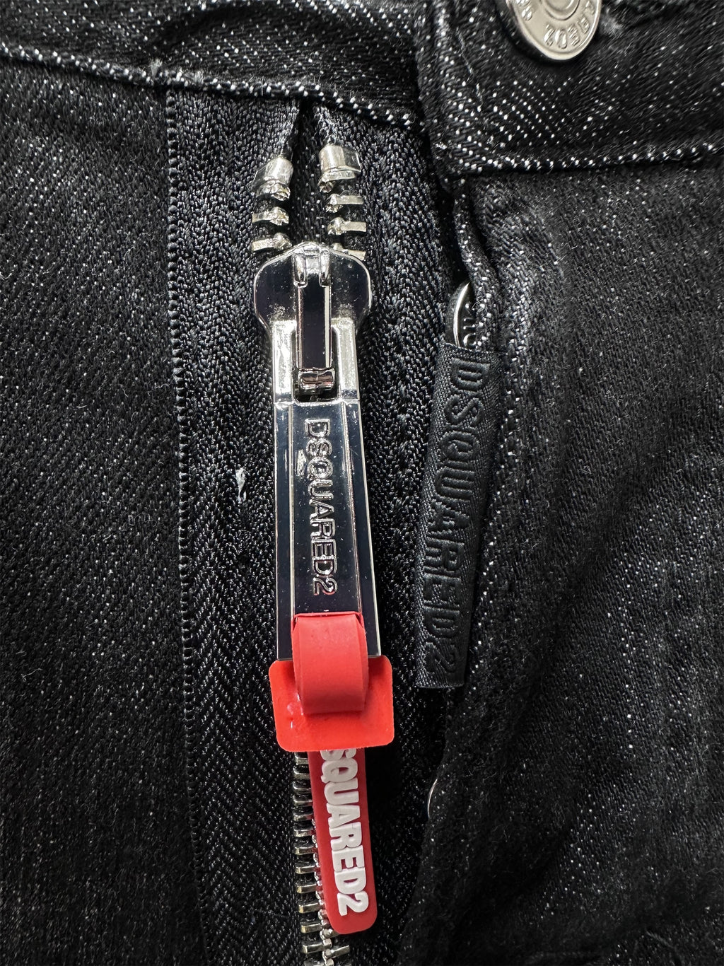 D2 Jeans