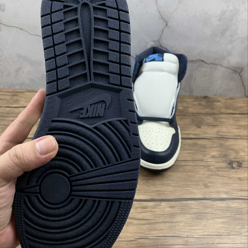 AJ1 High