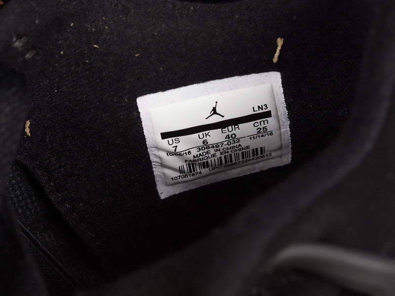 AJ4