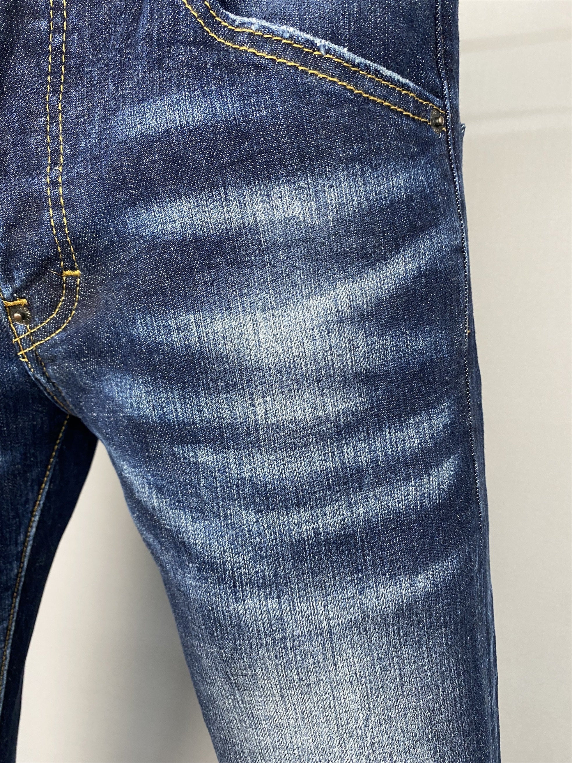 D2 Jeans