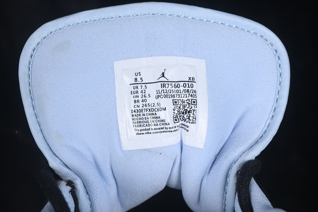 AJ1 Low