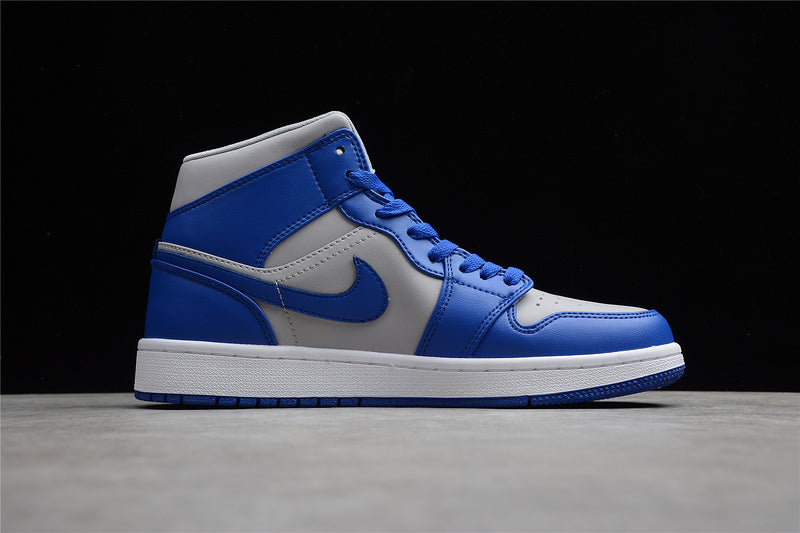 AJ1 Mid