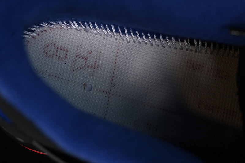 AJ4